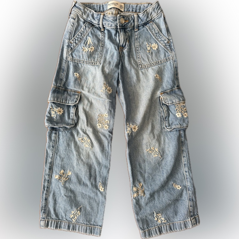 Abercrombie Kids Low Rise Baggy Floral Embroidery 7/8 Reg